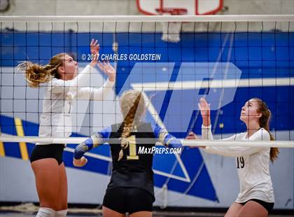 Thumbnail 2 in Oaks Christian @ Agoura photogallery.