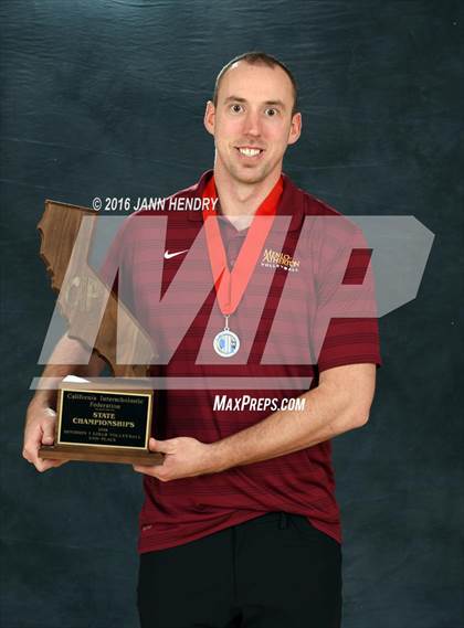 Thumbnail 3 in Menlo-Atherton (CIF State D1 Awards) photogallery.