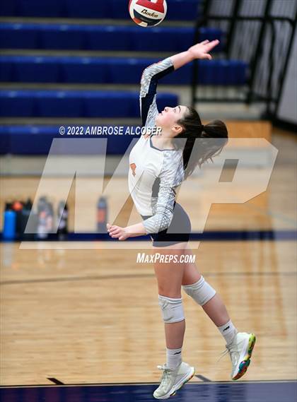 Thumbnail 1 in Bridgeland vs. Klein photogallery.