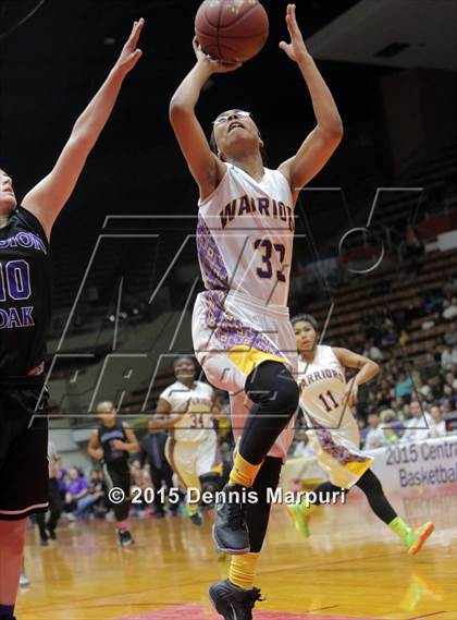 Thumbnail 1 in Mission Oak @ Fresno (CIF Central D3 Final) photogallery.