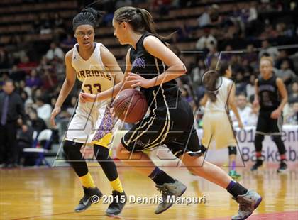 Thumbnail 3 in Mission Oak @ Fresno (CIF Central D3 Final) photogallery.