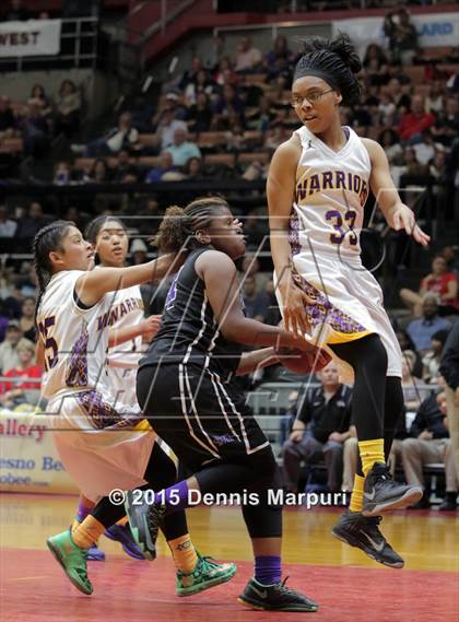 Thumbnail 2 in Mission Oak @ Fresno (CIF Central D3 Final) photogallery.