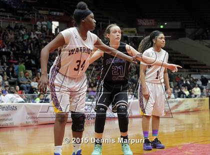 Thumbnail 3 in Mission Oak @ Fresno (CIF Central D3 Final) photogallery.