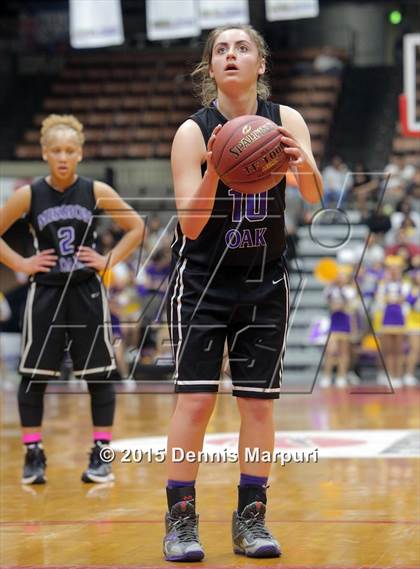 Thumbnail 2 in Mission Oak @ Fresno (CIF Central D3 Final) photogallery.