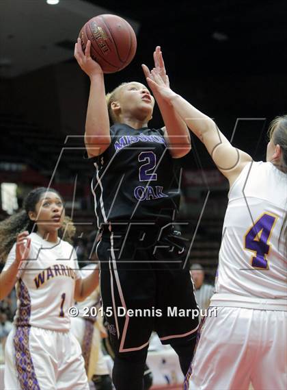 Thumbnail 3 in Mission Oak @ Fresno (CIF Central D3 Final) photogallery.