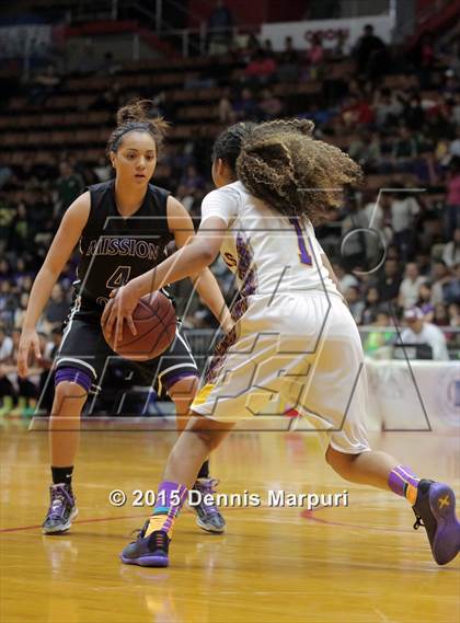 Thumbnail 3 in Mission Oak @ Fresno (CIF Central D3 Final) photogallery.