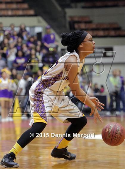 Thumbnail 1 in Mission Oak @ Fresno (CIF Central D3 Final) photogallery.