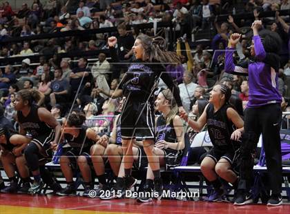 Thumbnail 2 in Mission Oak @ Fresno (CIF Central D3 Final) photogallery.