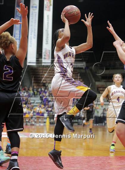 Thumbnail 2 in Mission Oak @ Fresno (CIF Central D3 Final) photogallery.
