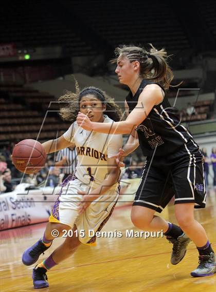 Thumbnail 2 in Mission Oak @ Fresno (CIF Central D3 Final) photogallery.