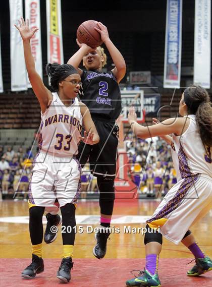 Thumbnail 3 in Mission Oak @ Fresno (CIF Central D3 Final) photogallery.
