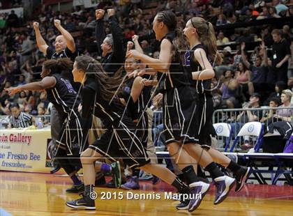 Thumbnail 3 in Mission Oak @ Fresno (CIF Central D3 Final) photogallery.