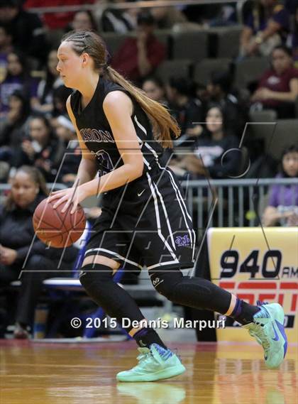Thumbnail 2 in Mission Oak @ Fresno (CIF Central D3 Final) photogallery.