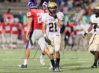 Thumbnail 3 in Irving @ Grapevine photogallery.