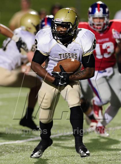 Thumbnail 2 in Irving @ Grapevine photogallery.