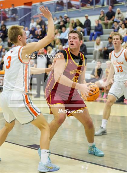 Thumbnail 1 in Mountain View vs. Skyridge (Falcon Classic) photogallery.