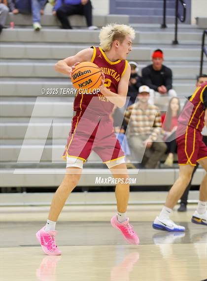 Thumbnail 1 in Mountain View vs. Skyridge (Falcon Classic) photogallery.