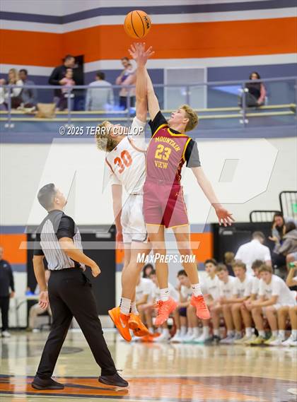 Thumbnail 1 in Mountain View vs. Skyridge (Falcon Classic) photogallery.