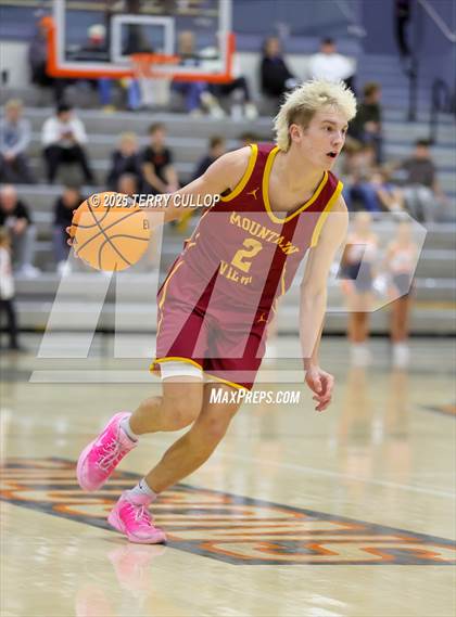 Thumbnail 2 in Mountain View vs. Skyridge (Falcon Classic) photogallery.