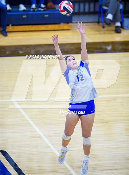 Thumbnail 3 in Brock @ Peaster photogallery.
