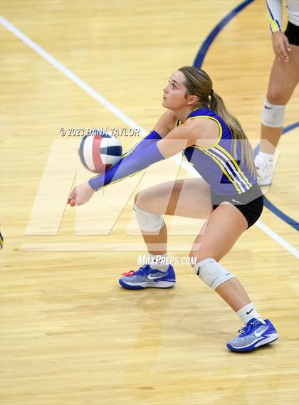 Thumbnail 3 in Brock @ Peaster photogallery.