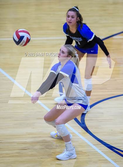 Thumbnail 2 in Brock @ Peaster photogallery.