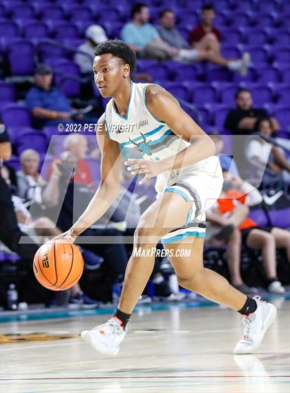 Thumbnail 2 in Combine vs Crestwood (City of Palms Classic) photogallery.