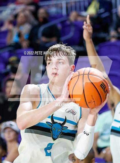Thumbnail 2 in Combine vs Crestwood (City of Palms Classic) photogallery.