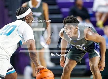 Thumbnail 2 in Combine vs Crestwood (City of Palms Classic) photogallery.
