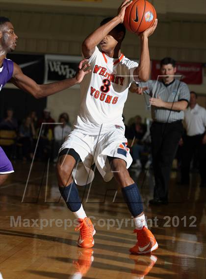 Thumbnail 1 in Omaha Central vs. Whitney Young (City of Palms Classic) photogallery.