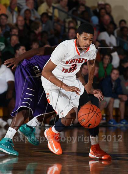 Thumbnail 2 in Omaha Central vs. Whitney Young (City of Palms Classic) photogallery.