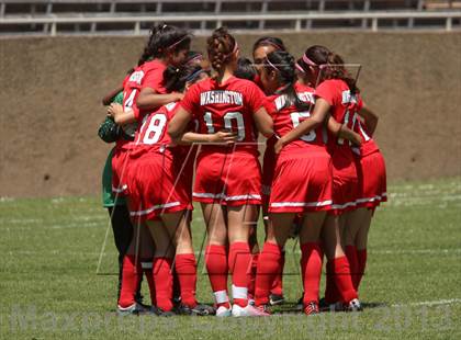 Thumbnail 2 in Washington [George] vs Lowell (CIF AAA/SF Championship) photogallery.