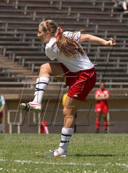 Thumbnail 1 in Washington [George] vs Lowell (CIF AAA/SF Championship) photogallery.