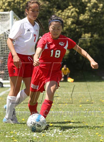 Thumbnail 3 in Washington [George] vs Lowell (CIF AAA/SF Championship) photogallery.