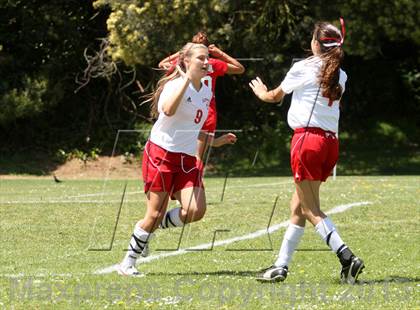 Thumbnail 3 in Washington [George] vs Lowell (CIF AAA/SF Championship) photogallery.
