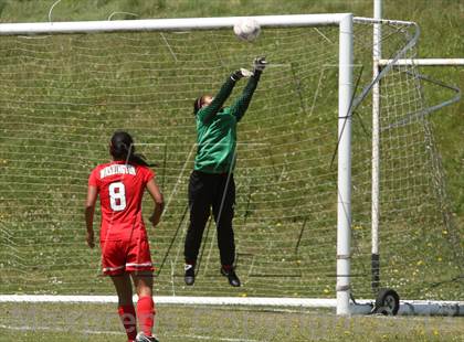 Thumbnail 3 in Washington [George] vs Lowell (CIF AAA/SF Championship) photogallery.