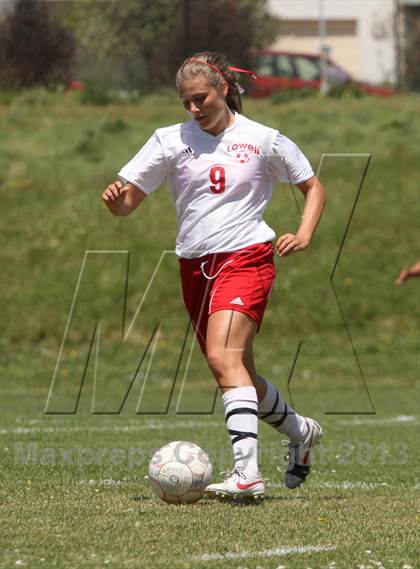 Thumbnail 3 in Washington [George] vs Lowell (CIF AAA/SF Championship) photogallery.