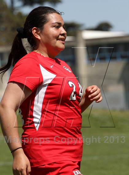 Thumbnail 3 in Washington [George] vs Lowell (CIF AAA/SF Championship) photogallery.