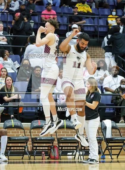 Thumbnail 2 in Mansfield Summit @ Mansfield Timberview photogallery.