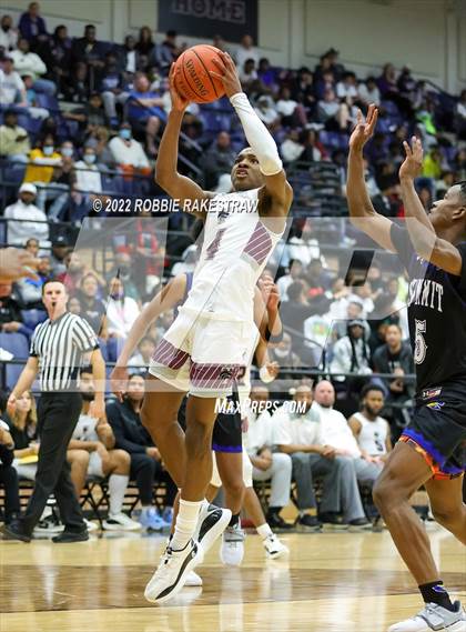 Thumbnail 1 in Mansfield Summit @ Mansfield Timberview photogallery.