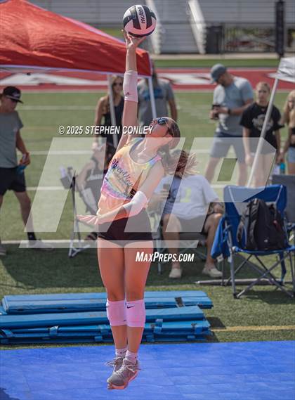 Thumbnail 3 in River View vs Licking Valley (Showdown at Sundown Preview) photogallery.