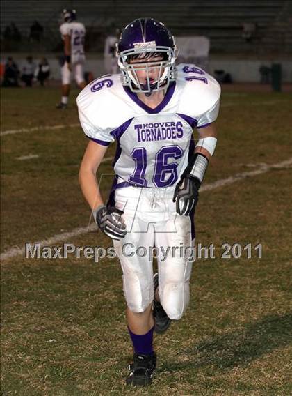 Thumbnail 3 in Hoover vs. Burbank photogallery.