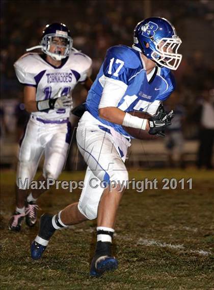 Thumbnail 3 in Hoover vs. Burbank photogallery.