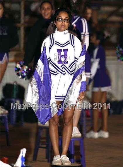 Thumbnail 3 in Hoover vs. Burbank photogallery.