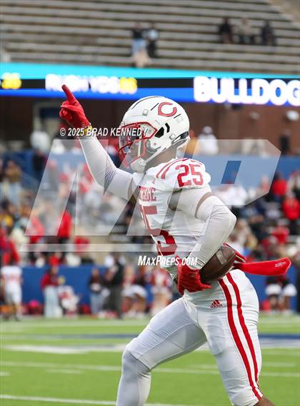 Thumbnail 1 in Carthage vs. Pleasant Grove (UIL 4A D2 FOOTBALL REGIONAL SEMIFINAL) photogallery.