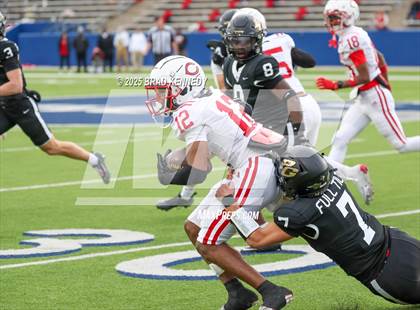 Thumbnail 2 in Carthage vs. Pleasant Grove (UIL 4A D2 FOOTBALL REGIONAL SEMIFINAL) photogallery.