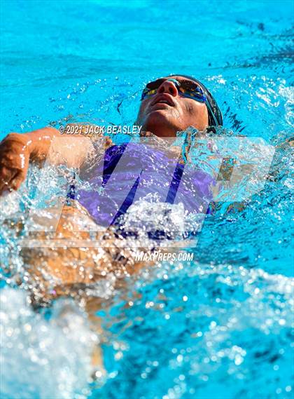 Thumbnail 1 in Highland @ Mesa (Girls) photogallery.