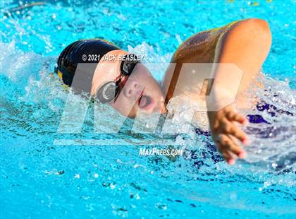 Thumbnail 1 in Highland @ Mesa (Girls) photogallery.
