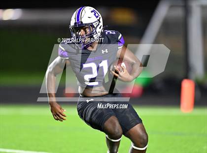Thumbnail 3 in Fort Bend Travis @ Ridge Point photogallery.