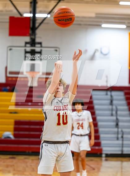 Thumbnail 1 in Washington-Liberty @ Oakton photogallery.